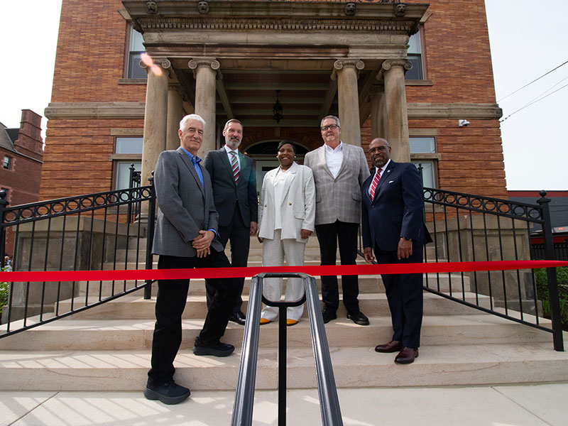 Pictured in front of the new Center for Teaching & Learning at CCAC (left to right): Frederick Thieman, Member, CCAC Educational Foundation and Co-Chair, Pioneering Pittsburgh’s New Workforce Campaign; Dr. Stephen Wells, CCAC Interim Chief Academic Officer; Dr. Ebony English, CCAC Robert Richard Smith Endowed Professor for Teaching & Learning; Timothy Chesleigh, Member, CCAC Board of Trustees; Dr. Quintin Bullock, CCAC President and Co-Chair, Pioneering Pittsburgh’s New Workforce Campaign